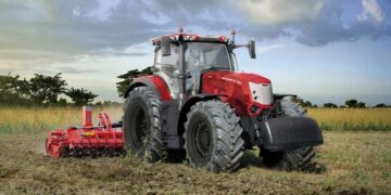 McCormick представив свій найпотужніший трактор на 340 к.с. – Техніка