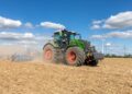Новий Fendt 800 Vario Gen5: 343 «коней» у компактному корпусі – Техніка
