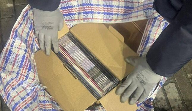 На кордоні викрили «меломана» з колекцією платівок на понад 700 тисяч — Закарпаття