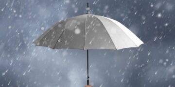 Синоптики попередили про погіршення погоди у кількох районах Закарпаття — Закарпаття