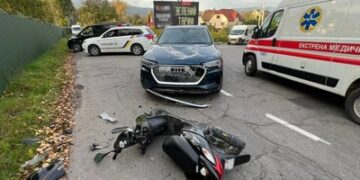 На Закарпатті внаслідок аварії травмовані двоє неповнолітніх дівчат: що відомо — Ужгород