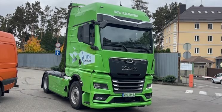 В Україну прибув перший електричний тягач MAN eTGX – Техніка