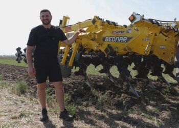 Глибоке рихлення замість оранки: як «МТС Чернеччина» зберігає врожай і паливо – Техніка