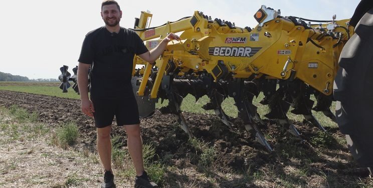 Глибоке рихлення замість оранки: як «МТС Чернеччина» зберігає врожай і паливо – Техніка