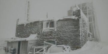 Місцями дощ, на високогір’ї сніг: яку погоду прогнозують на Закарпатті 3-го жовтня — Ужгород