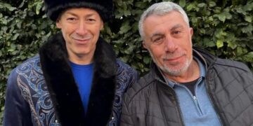 Безкарність в інтернеті, російські пологи в 14 років, на що хворі Путін і Трамп. Інтерв’ю Гордона з Комаровським. Відео