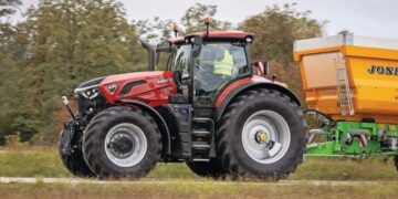Case IH представив нові трактори Optum потужністю до 435 к.с. – Техніка