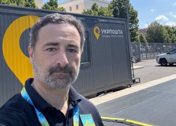 Чому в “Укрпошти” досі нема поштоматів? Смілянський відповів