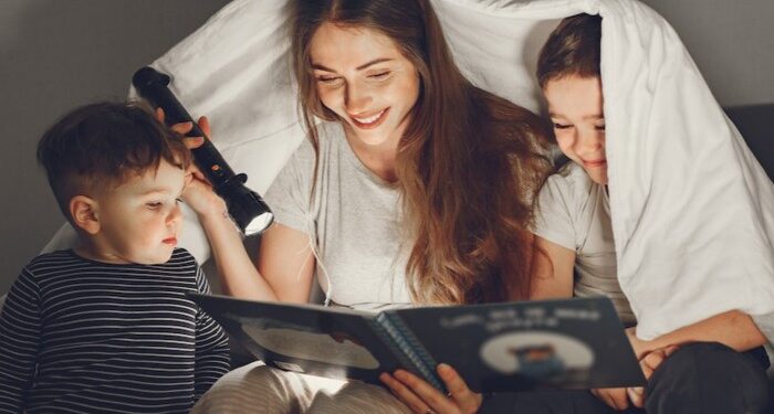 Ціна зросла на 2 тисячі за дві години: Голова ДПС закликала продавців техніки до чесності –