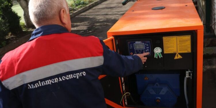 Економіка: У Львові почали подавати тепло в бюджетні установи. Хто вже отримує