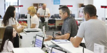 Економіка: За цією послугою у Львові скоротили кількість візитів удвічі