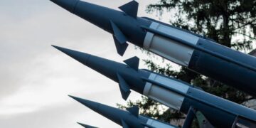 Кримінальні провадження щодо оборонних компаній загрожують інформаційній безпеці й гальмують виробництво зброї – ЗМІ