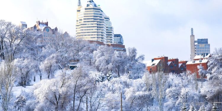 Мер Дніпра Філатов закликав відкласти опалювальний сезон і не перекладати відповідальність між відомствами