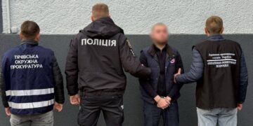 На Рахівщині затримали мукачівця, який за $10 тисяч організовував втечу чоловіків до Румунії (ФОТО)