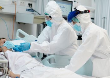 На Закарпатті за тиждень понад 3,5 тисячі хворих на грип та ГРВІ