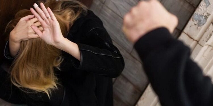 На Закарпатті засудили 20-річного боксера, який систематично бив свою дружину