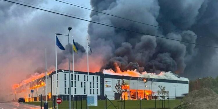 Нічна атака РФ: Львів зазнав найпотужнішого удару, знеструмлено сім областей, Закарпаття біда оминула –