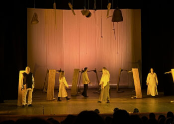 Сучасний погляд на класику: чим вразила вистава «Кайдашева сім’я»