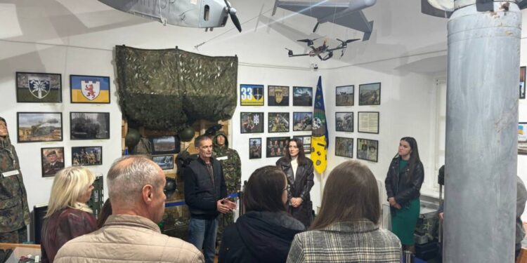 Свідки війни: в Ужгороді презентували доповнену експозицію «За Україну, за її волю» –