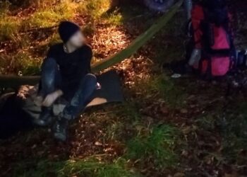 У Карпатах рятувальники допомогли туристу, який заблукав біля гори Ряпецька (ФОТО)