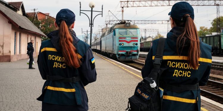 У Мукачеві зустріли родини переселенців із Дніпропетровщини (ФОТО)