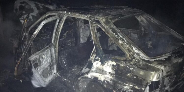 У Тернові на Тячівщині горів мотоцикл, а у Чопі – Ford Escort