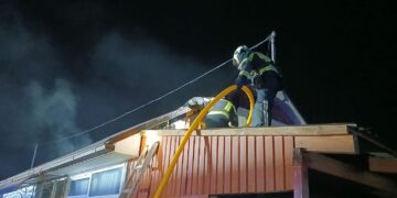 У Виноградові охоронець врятував ринок від масштабної пожежі (ФОТО)