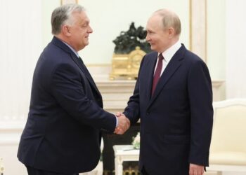 В орбана обіцяють “з повагою прийняти путіна” попри ордер на його арешт від МКС