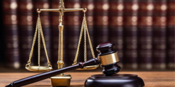 В Ужгороді суд оштрафував шахрая, який обманом продав “амуніцію” для дронів