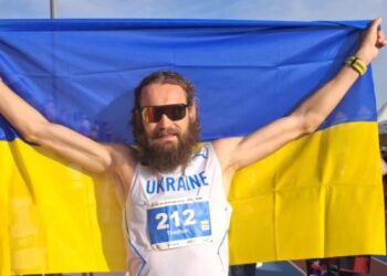 Закарпатець Андрій Ткачук став чемпіоном світу з ультрамарафону у Франції (ФОТО)
