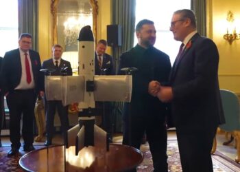 Зеленський показав Стармеру дрон Octopus, який вироблятиме Великобританія