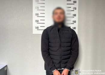 Жахлива різанина у Негрово: племінник під час п’яної сварки зарізав рідного дядька –