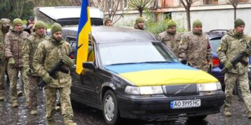 В останню путь провели захисника, якого понад рік вважали зниклим безвісти — Закарпаття