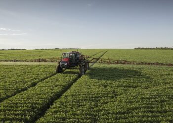 Case IH показав обприскувач Patriot 50 з модернізованою підвіскою – Техніка