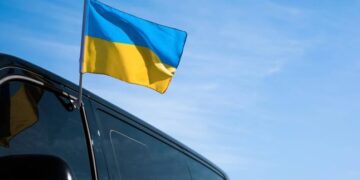 Для водіїв, у яких техпаспорт на авто виданий до 2013 року, зробили уточнення — Закарпаття