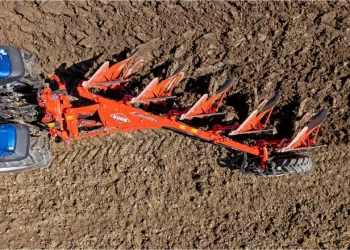 Kuhn представив плуг Master M із новою трубчастою рамою 130×130 мм – Техніка