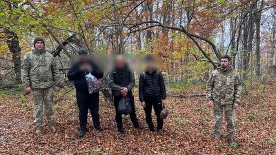 На Закарпатті затримали чоловіків з Дніпровщини, які хотіли перетнути кордон — Суспільне Ужгород