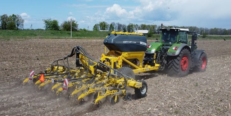 Strip-till показав найкращий результат на демонстрації в Полтаві – Техніка