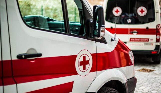 На Закарпатті медики «швидкої» врятували двох чоловіків за день — Закарпаття