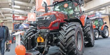 Başak представив свій найпотужніший трактор 5165 Red Power – Техніка