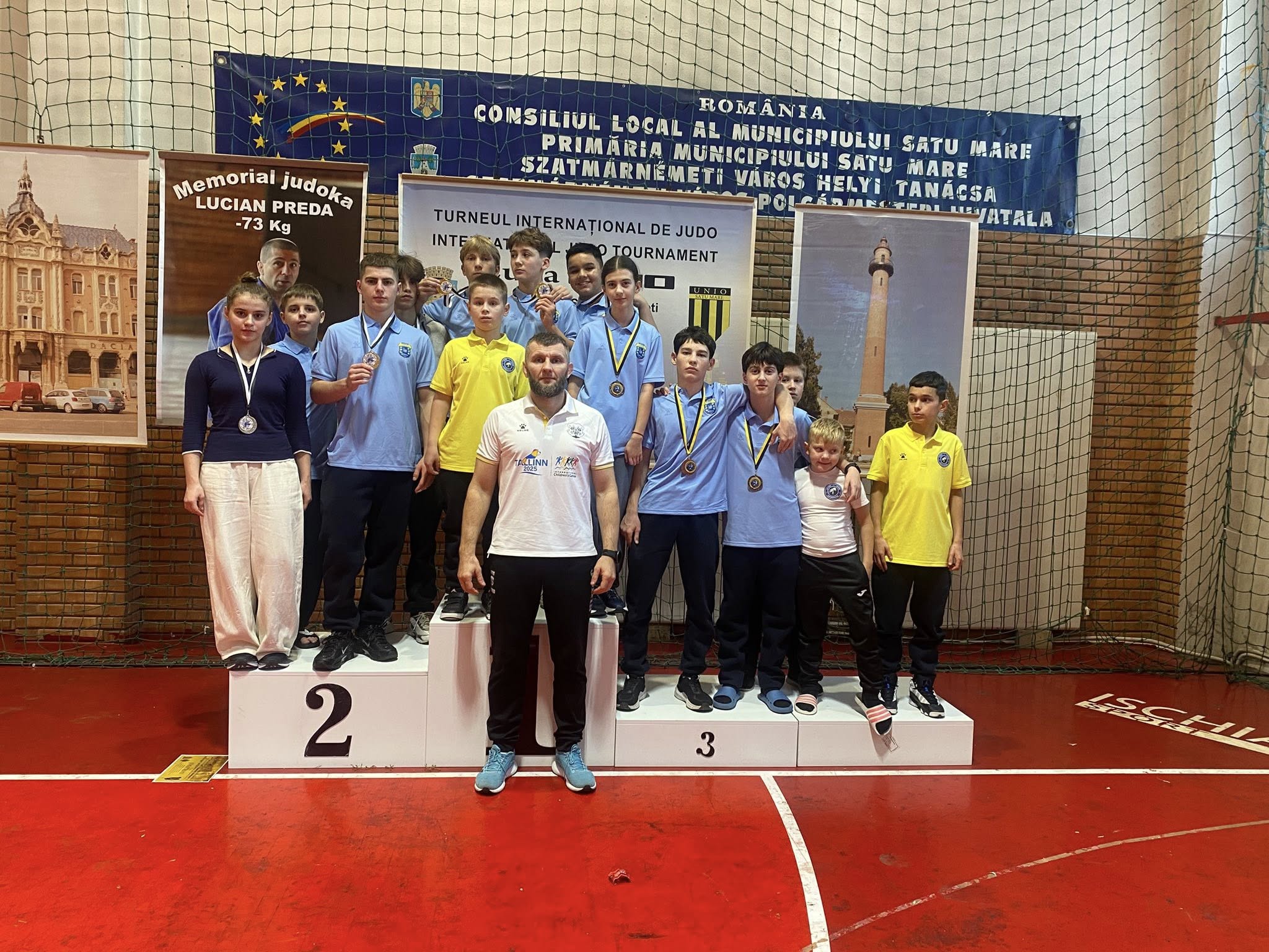 Спортсмени