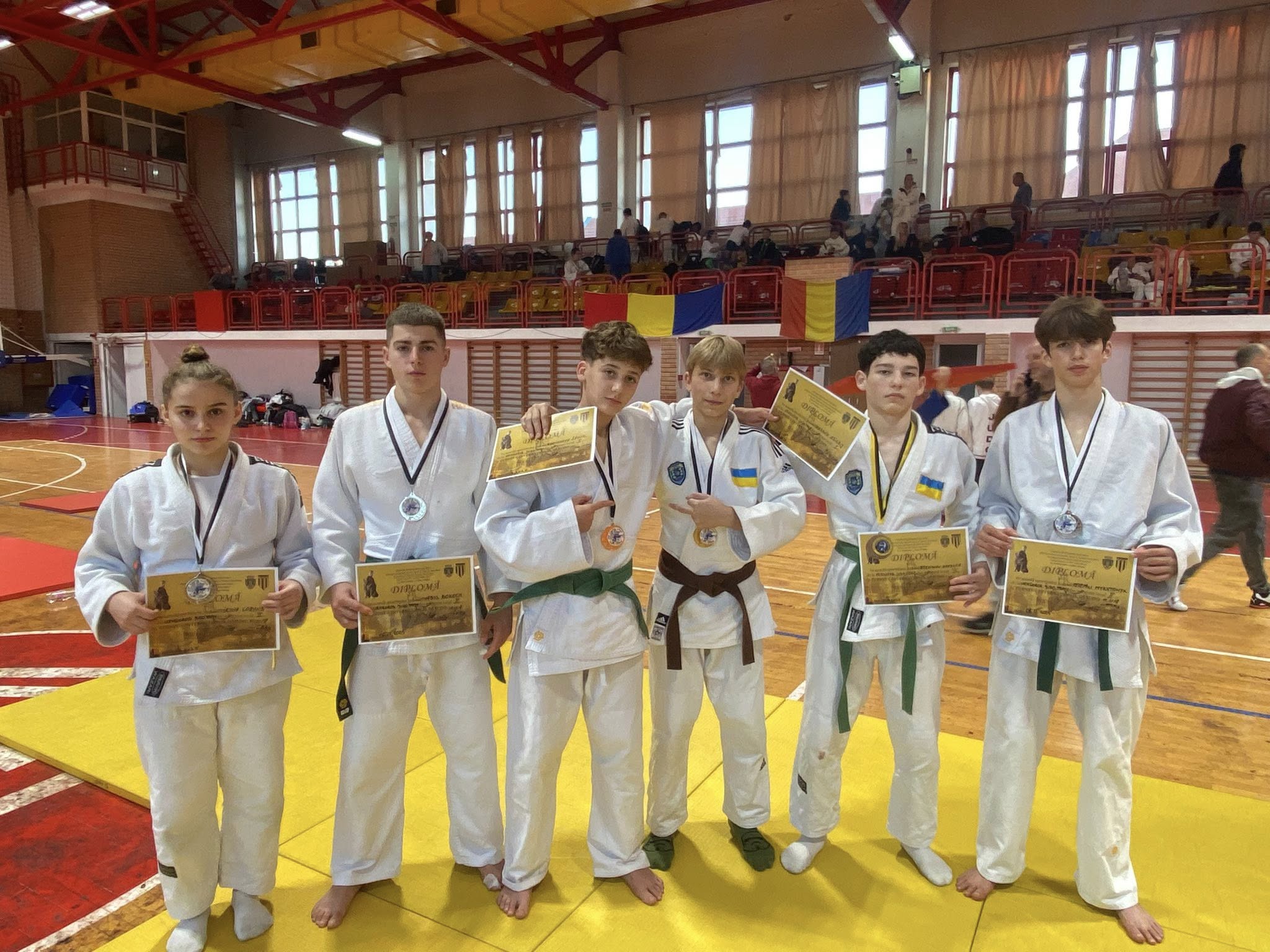 Спортсмени