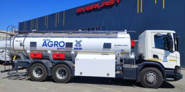 МХП придбав нові паливозаправники та тягач  – Техніка