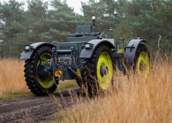 Eox Tractors показав автономний електротрактор без кабіни – Техніка