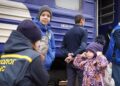 До Мукачева прибули евакуйовані родини з Дніпропетровської та Запорізької областей (ФОТО)