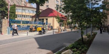 Економіка: Вулиці біля військового госпіталю у Львові тимчасово закриють