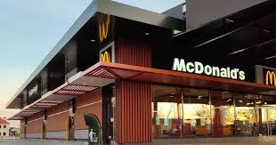 Фінансовий парадокс Закарпаття: два “Макдональдси” сплачують стільки ж податків, скільки вся лісова галузь області –