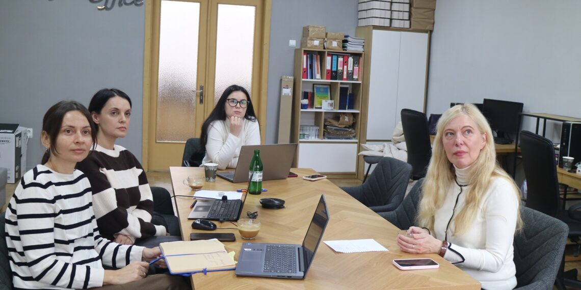 Монографія вже готова: УжНУ проведе заключну конференцію щодо досвіду розвитку прикордоння країн V4 –