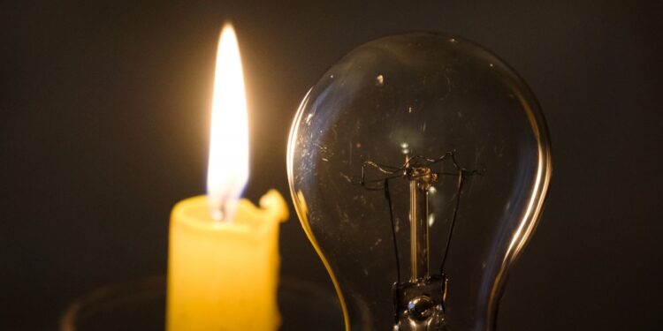 На Закарпатті оприлюднили графік погодинних відключень на 20 листопада