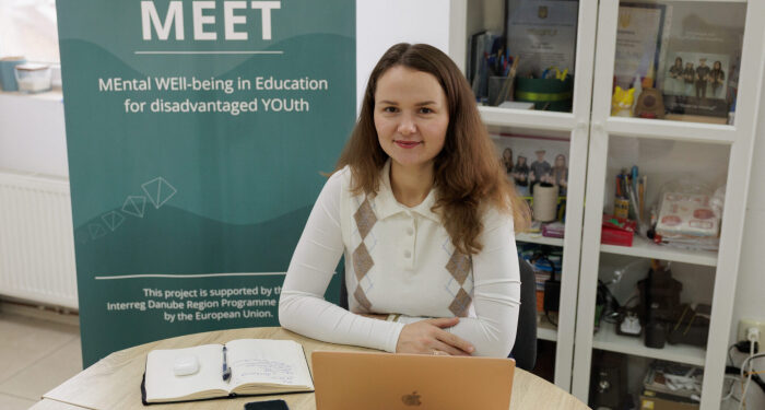 На Закарпатті втілюють міжнародний проєкт для покращення ментального здоров’я молоді в освіті